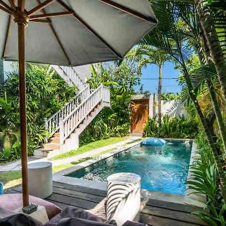 Kubu Guest House Seminyak  Exterior photo